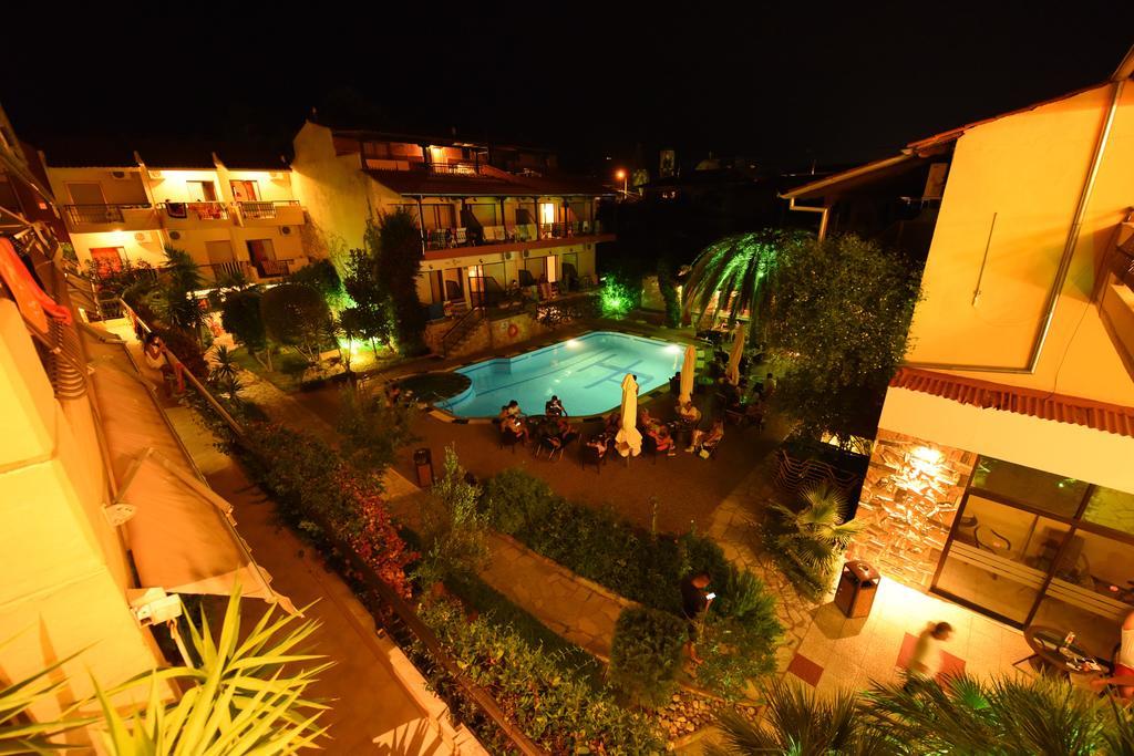 Pelli Hotel Pefkochori Exterior foto